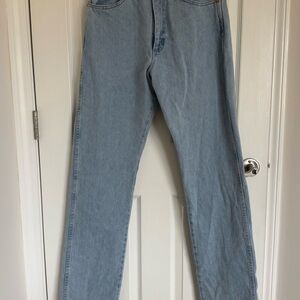 Women’s Wrangler Cowboy Cut Slim Fit Jean Light Wash Size 7 X 36